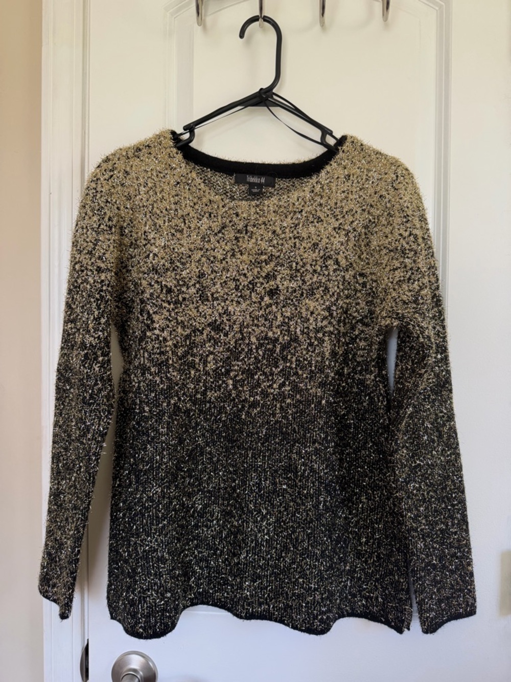 ZAC & RACHEL Black and Cream Ombre Knit Sweater